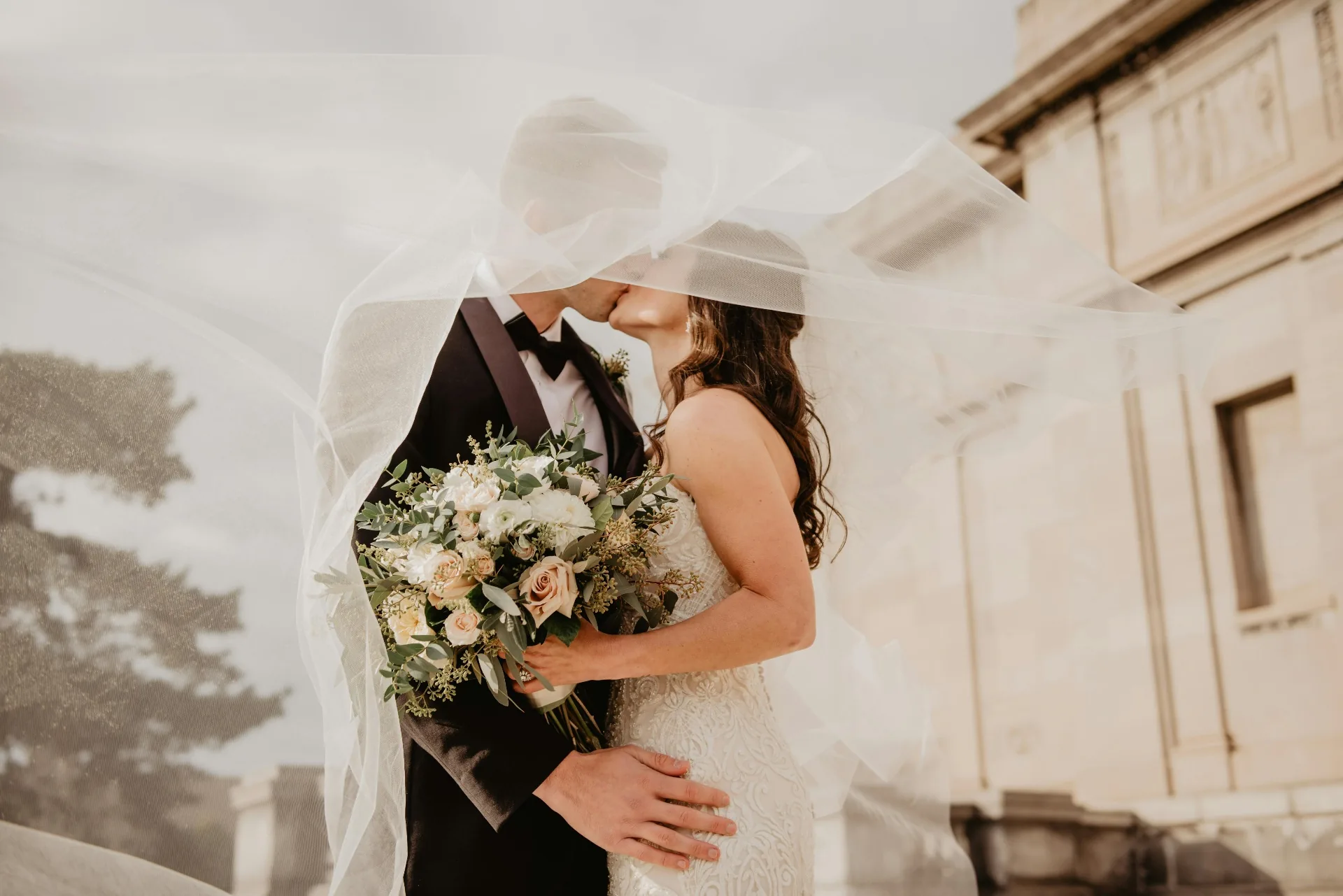 Mariage à Toulouse : Élégance et Confort avec un Service VTC Dédié